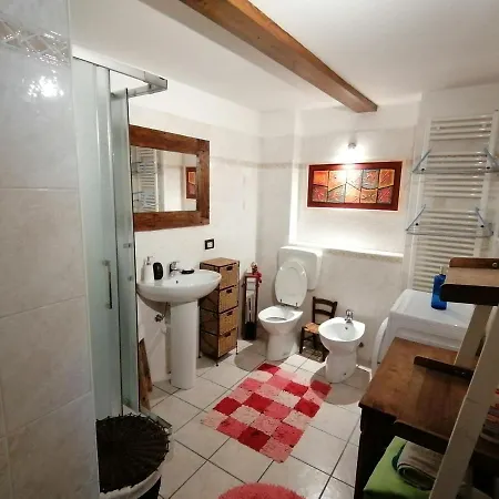 La Casa Degli Gnomi Lägenhet Aosta